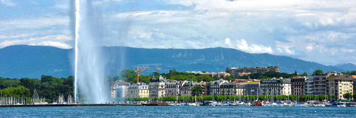 Lake Geneva with a fountain