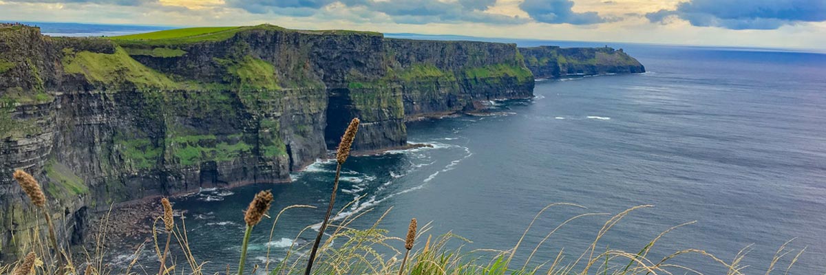 Irish cliffs at the ocean